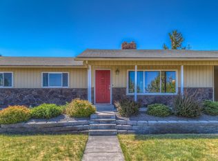 1735 SE Dussault Rd, Madras, OR 97741