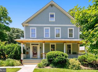 6122 42nd Ave, Hyattsville, MD 20781