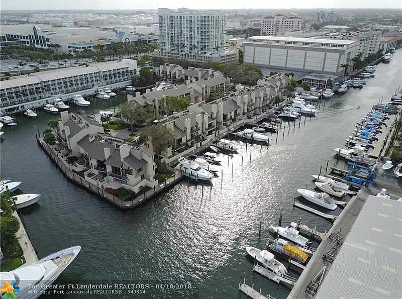 1st image of 26 Port Side Dr