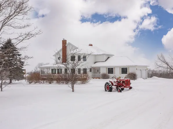 21 Spruce Ln, Stratford, PE C1B 1M9