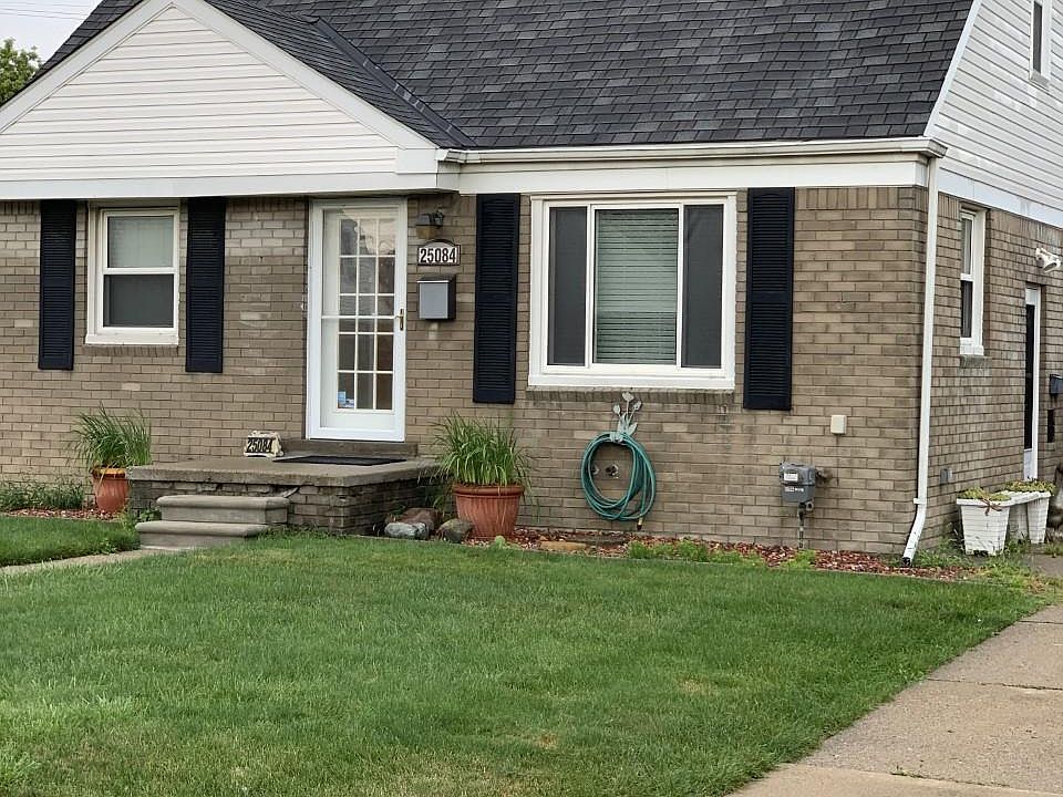 1st image of 25084 Mackinac St