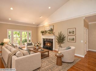 154 White Oak Dr, Santa Rosa, CA 95409