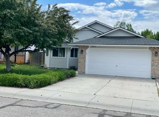 1499 E Pineridge Dr, Boise, ID 83716