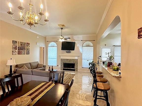 4th image of 6015 Sandy Hollow Dr