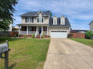 5519 Miranda Dr, Hope Mills, NC 28348