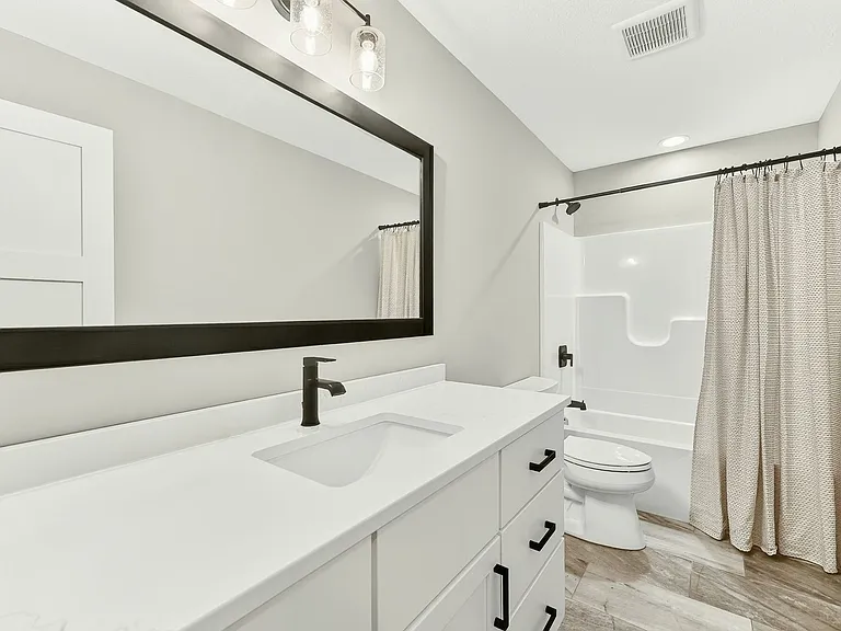 5411 Destination Ln NE — Photo 31