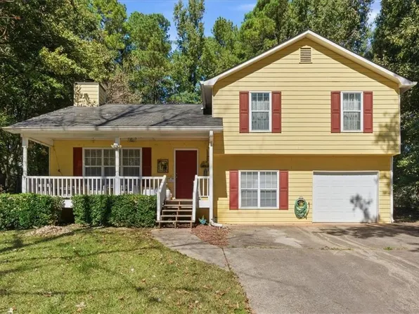 164 Emerald Pines Ln, Dallas, GA 30157