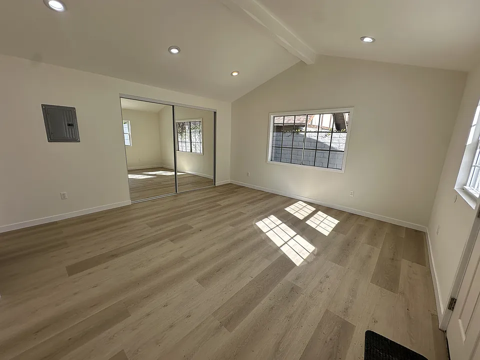 19314 Valerio St #1/2