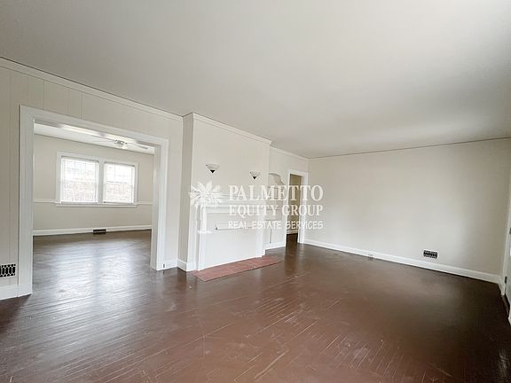 5th image of 412 N Cedar St