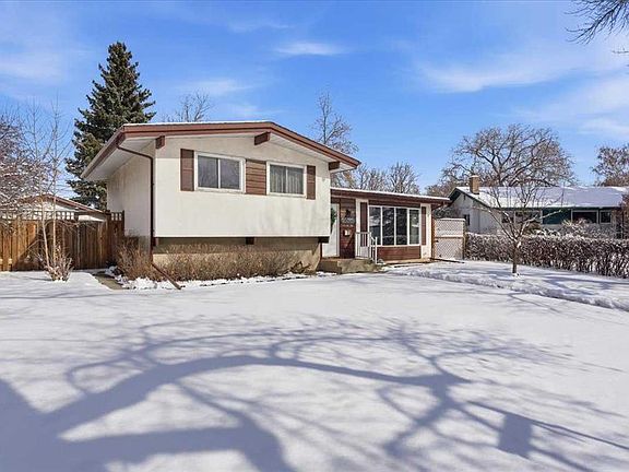 3rd image of 6004 S Louise Rd SW