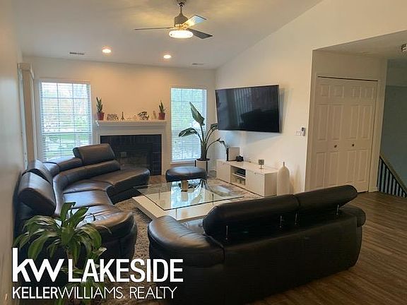 5th image of 52395 Heatherstone Ave #5