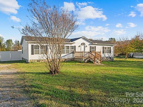 2nd image of 3624 Caribou Dr