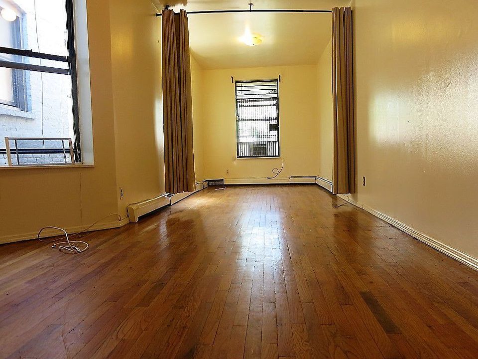 2nd image of 38 Cumberland St APT 2B