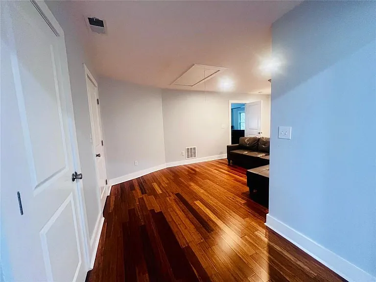 235 Moss Overlook Rd — Photo 43