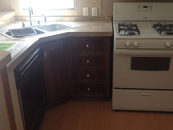 5th image of 17146 Kropf Ave