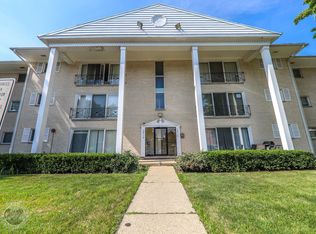 10110 Old Orchard Ct #204, Skokie, IL 60076