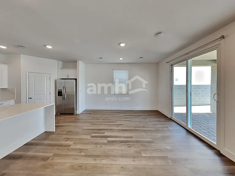 4255 Halo Hollyhock St — Photo 5