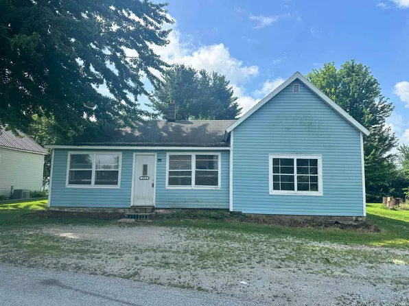 216 W State St, Idaville, IN 47950