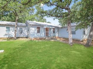 5504 Banks Rd, Fort Worth, TX 76140