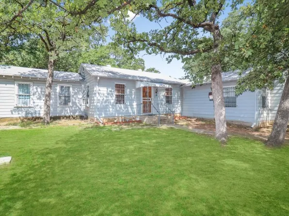 5504 Banks Rd, Fort Worth, TX 76140