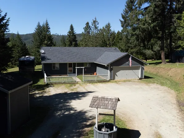 11510 Tiller Trail Hwy, Days Creek, OR 97429
