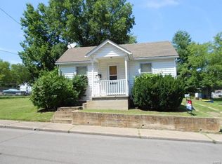 611 N 2nd St, Festus, MO 63028