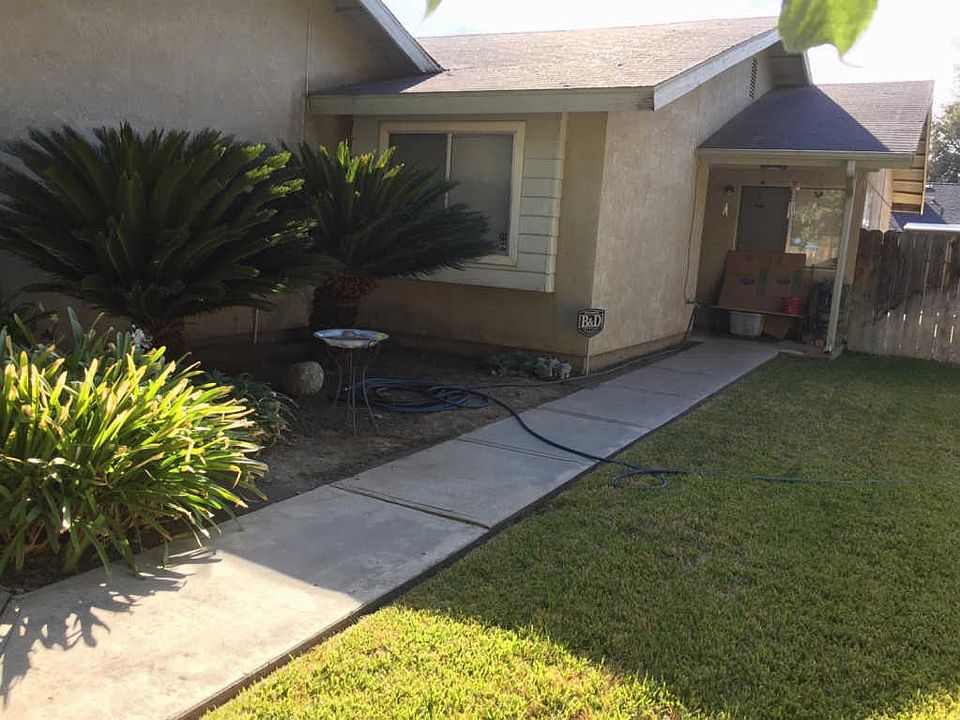 1st image of 2749 N Highland Ct