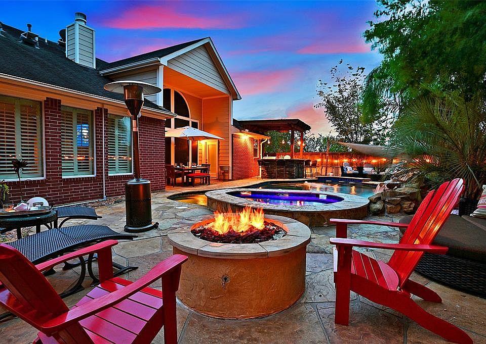 1st image of 14026 Blue Vista Dr