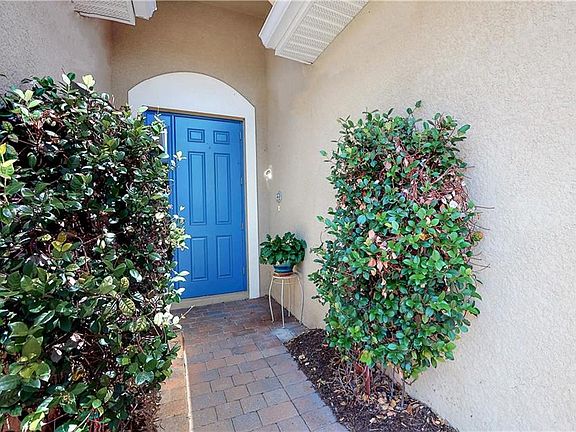 4th image of 20801 Castle Pines Ct