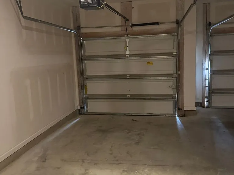 316 Merlin Ct — Photo 39