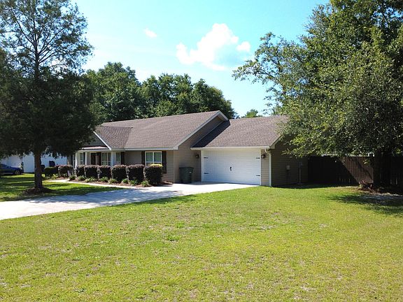 4th image of 204 Devonwood Dr
