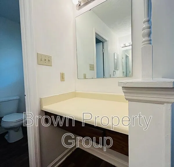 6901 Woodmark Dr — Photo 15