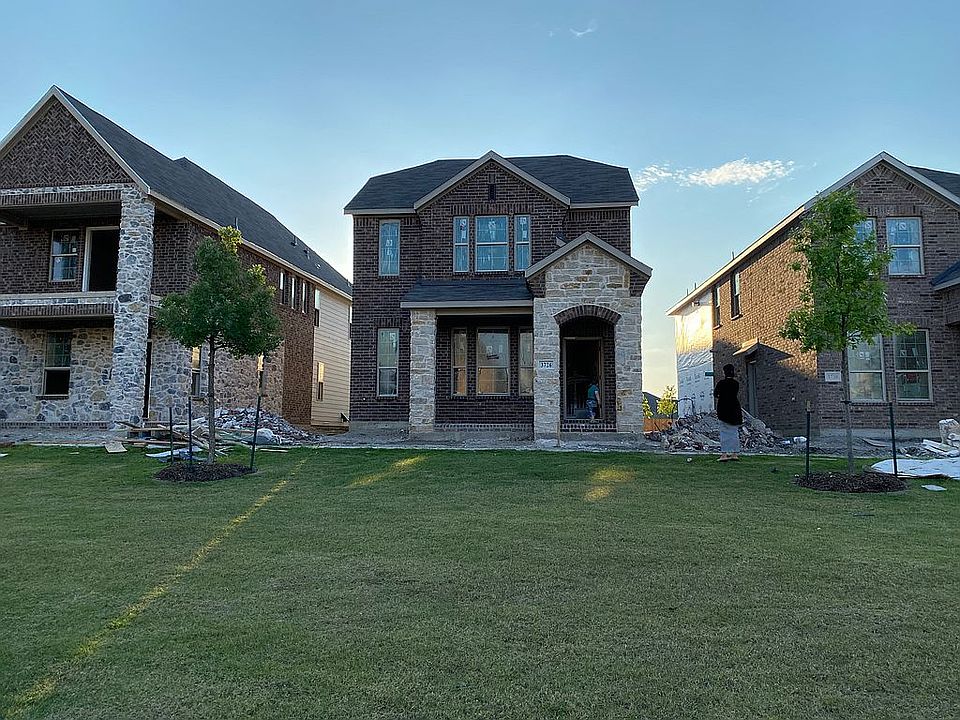 1st image of 3726 Glenn Mews