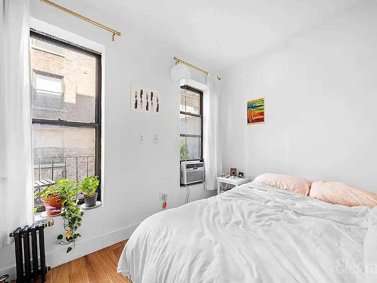 247 Mulberry St #11 — Photo 1