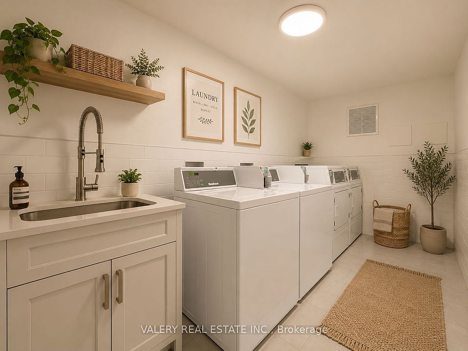 2nd image of 20 Craig St #9