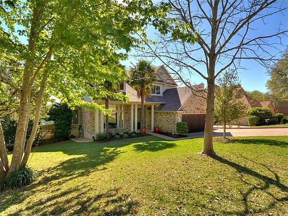 4th image of 8105 Asmara Dr