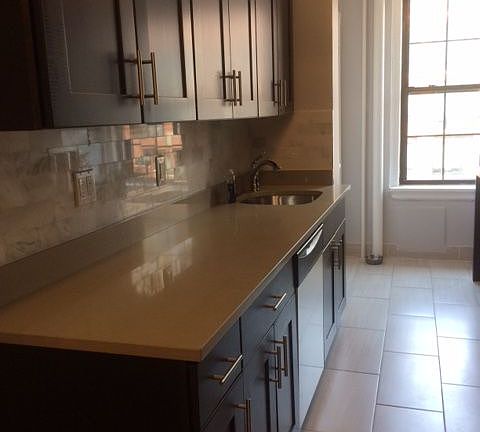 4th image of 175 W 76th St APT 14B