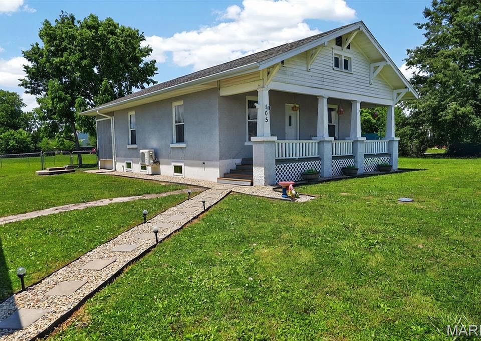 1st image of 105 Helmuth St