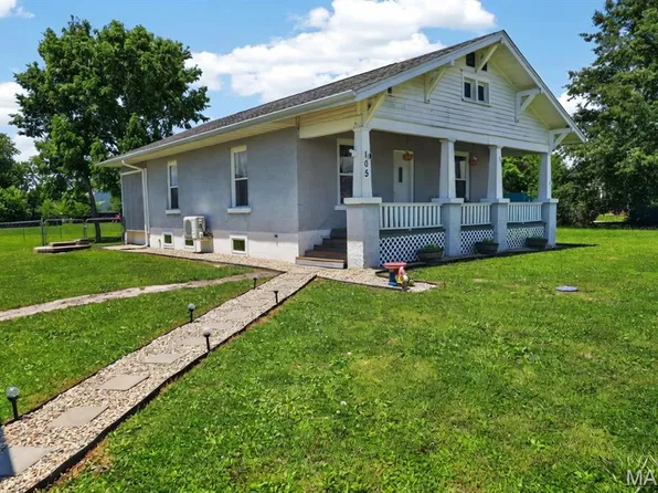 105 Helmuth St, Wilsonville, IL 62093