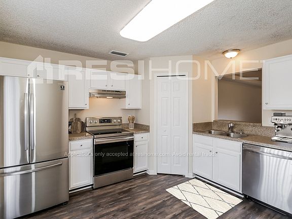 2nd image of 7627 Jillian Ct