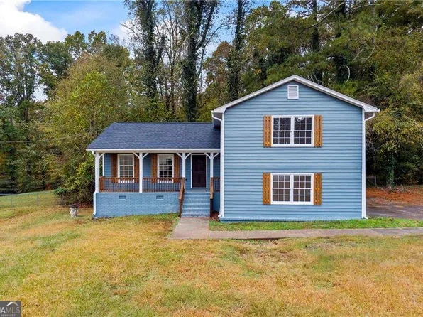 5211 Beechwood Forest Dr, Lithonia, GA 30038