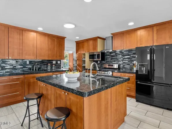 26 W ERIE Drive, Tempe, AZ 85282
