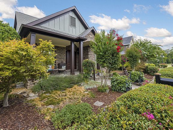 4th image of 8471 Miss Tiffany Way
