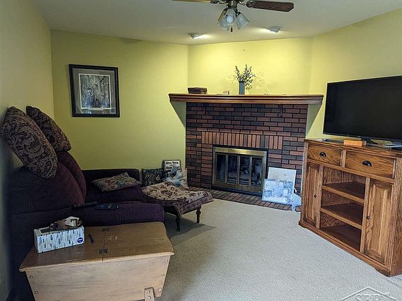 4th image of 5704 Willowbrook Dr