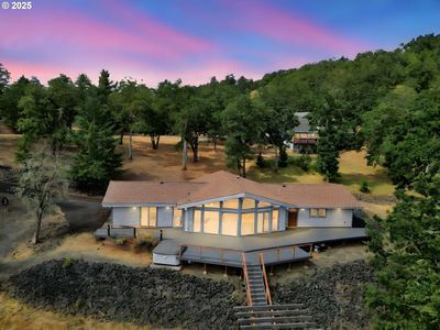 190 Paradise Point Ln, Roseburg, OR, 97471