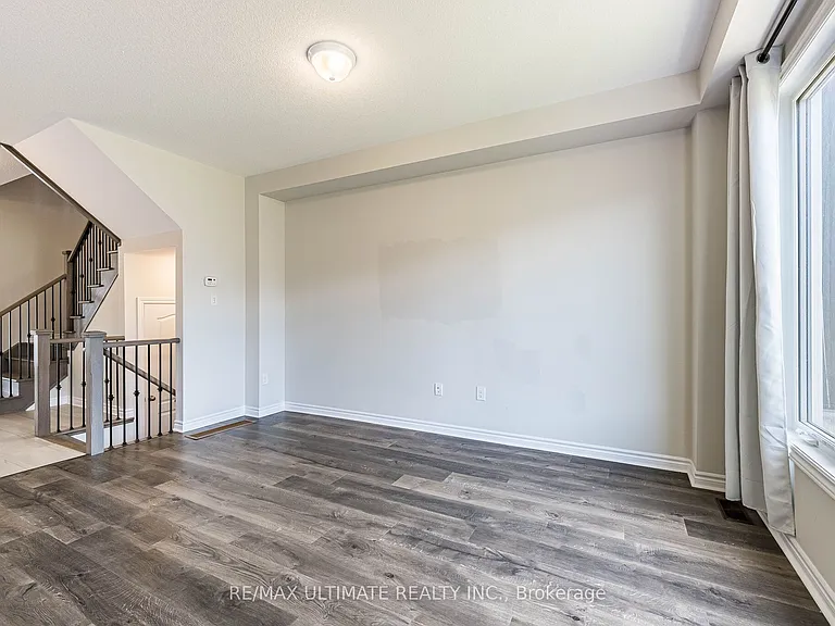 5 Albany St — Photo 24