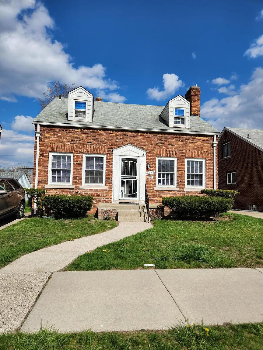 16644 Ilene St photo 1