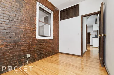 Rented by PocketBroker Inc