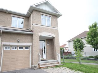 229 Portrush Ave #229, Ottawa, ON K2J 5J6