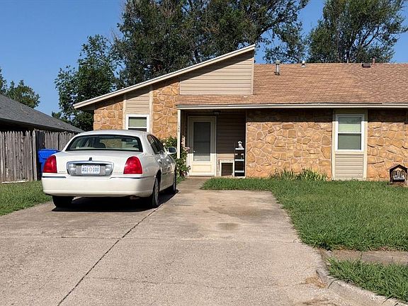 3rd image of 124 Vinita Dr
